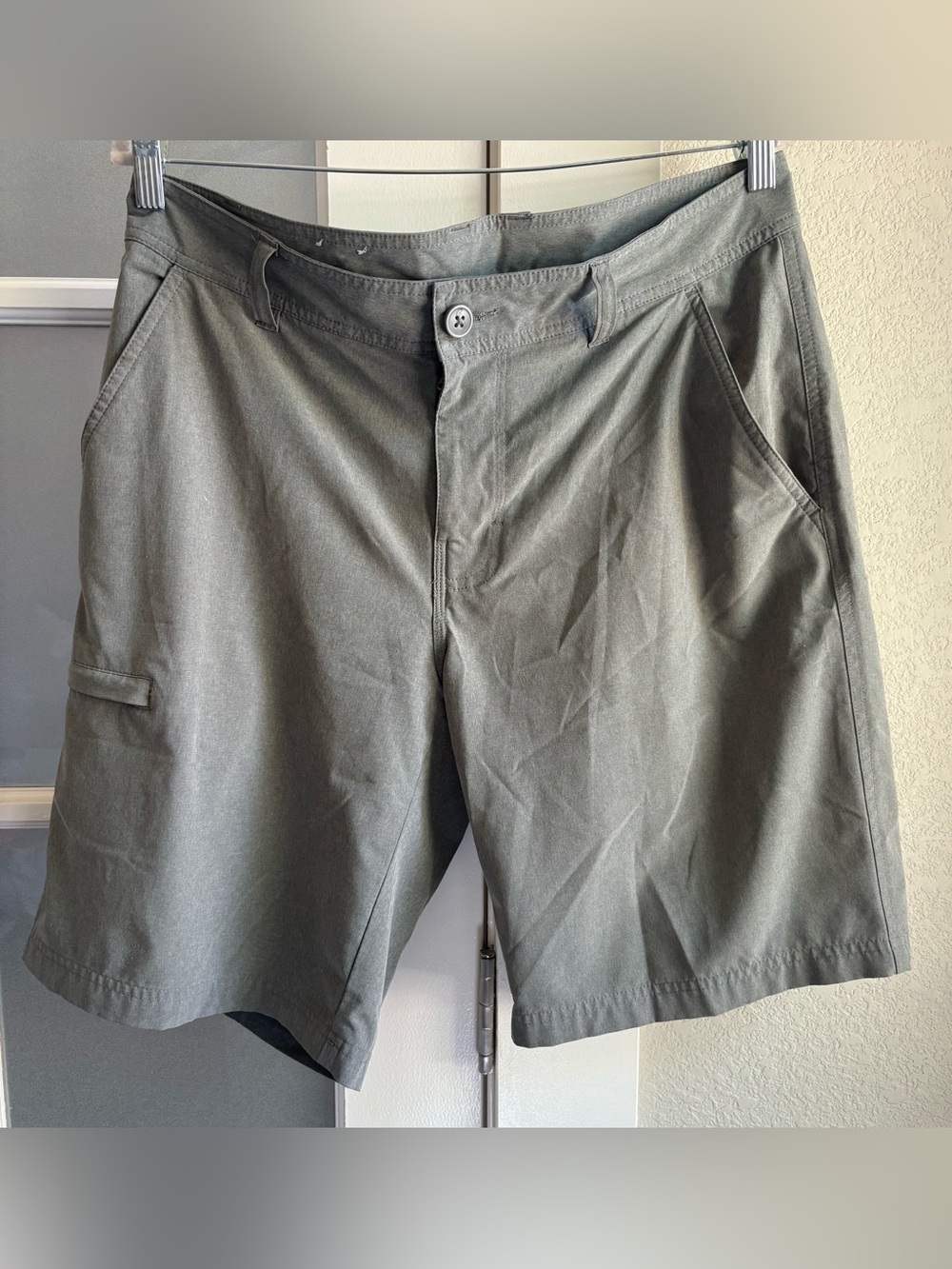 Columbia - Men's 4 Pocket Lightweight Tech Shorts -Set of 2 - Navy & Gray -Sz 34 - Picture 6 of 10